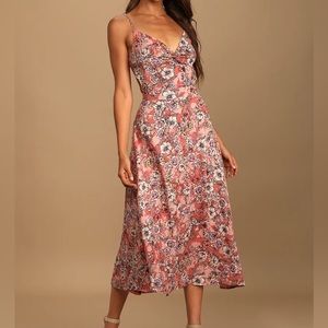 Lulu's pink floral tie-back maxi dress